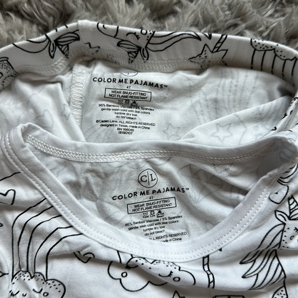 New Caden Lane Color Me Pajamas 2 Piece Set Enchanted Unicorns. Size 4T - Picture 5 of 8